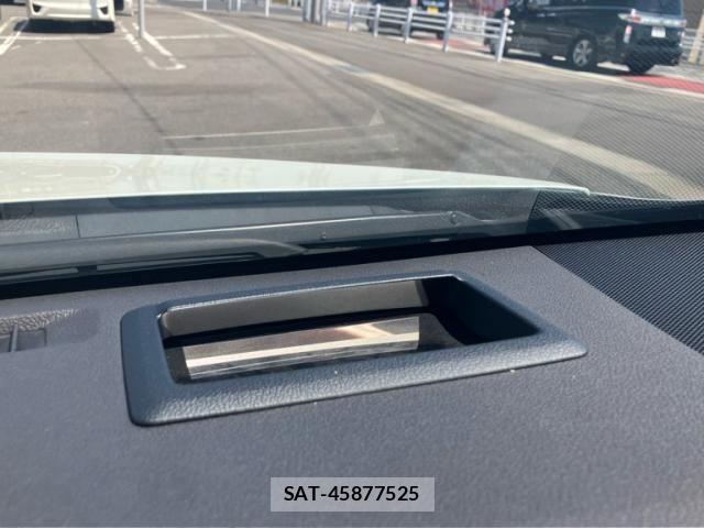 Toyota PRIUS 2019-02 6911235-21