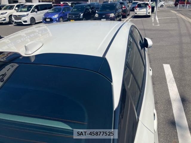 Toyota PRIUS 2019-02 6911235-8
