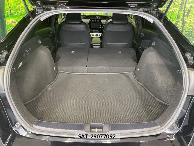 Toyota PRIUS 2018-02 6911237-9