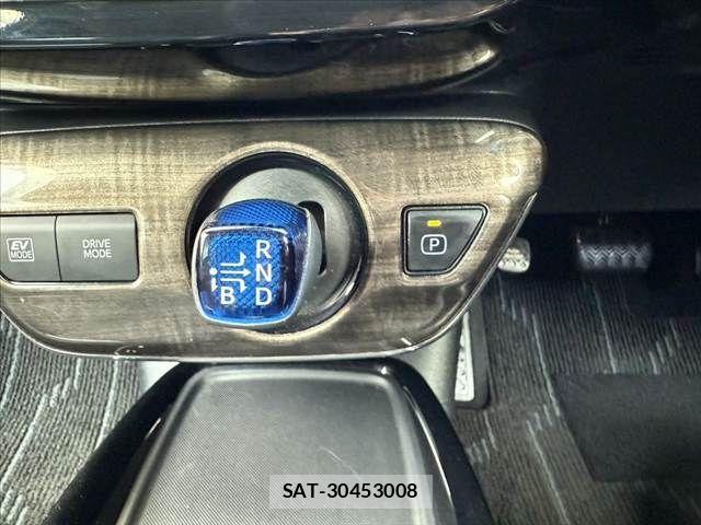 Toyota PRIUS 2020-08 6911242-27