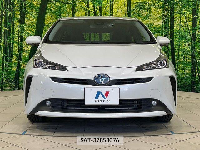 Toyota PRIUS 2020-08 6911233-13