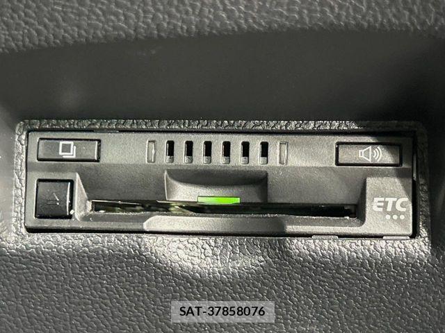 Toyota PRIUS 2020-08 6911233-6