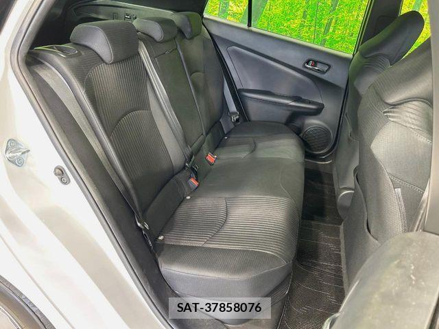 Toyota PRIUS 2020-08 6911233-8