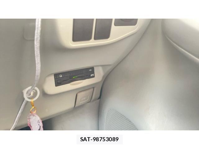 Toyota PRIUS 2012-07 6911442-19