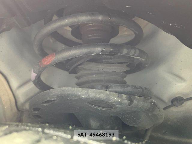 Toyota PRIUS 2013-10 6911333-19