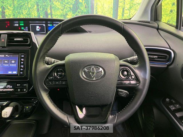 Toyota PRIUS 2021-03 6911268-10