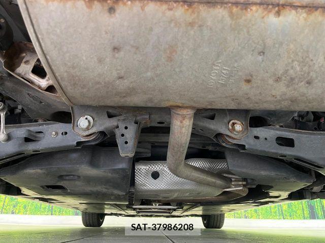 Toyota PRIUS 2021-03 6911268-18