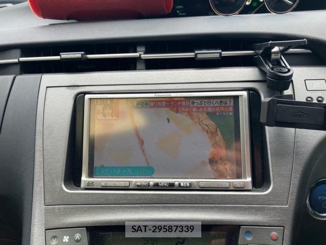 Toyota PRIUS 2013-12 6911448-14
