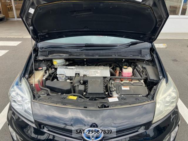 Toyota PRIUS 2013-12 6911448-18