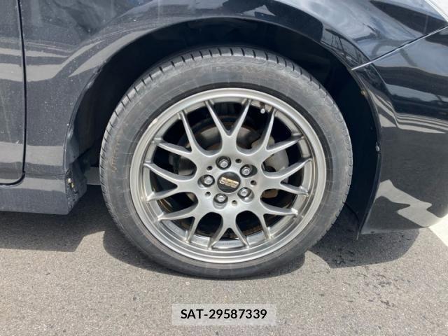 Toyota PRIUS 2013-12 6911448-2