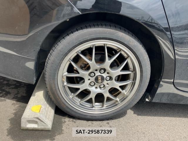 Toyota PRIUS 2013-12 6911448-3
