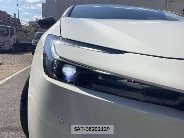Toyota PRIUS 2023-05 6911231-14