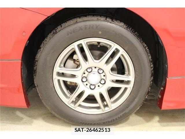 Toyota PRIUS 2018-06 6911279-24