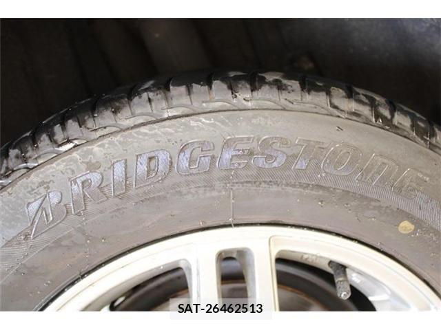 Toyota PRIUS 2018-06 6911279-25