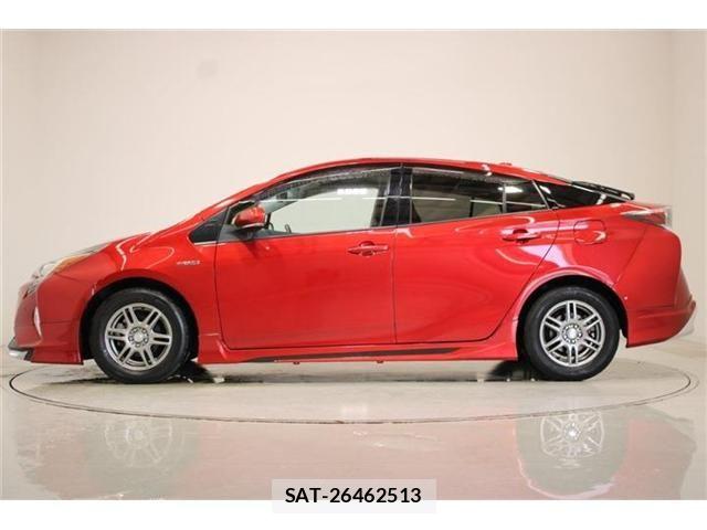 Toyota PRIUS 2018-06 6911279-8
