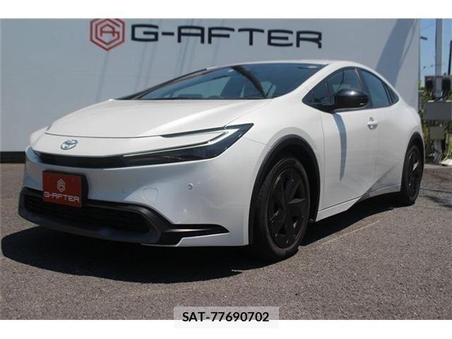 Toyota PRIUS 2023-03 6911226-13