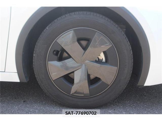 Toyota PRIUS 2023-03 6911226-20