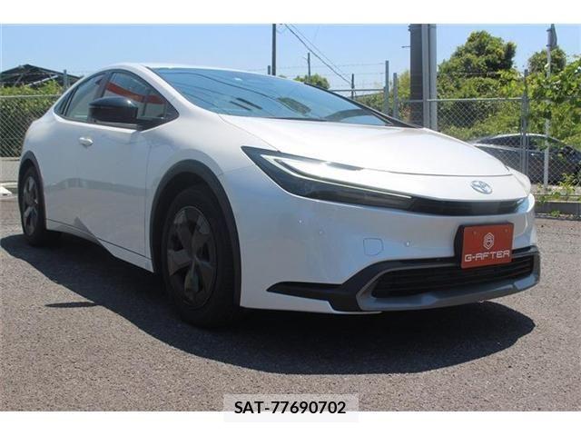 Toyota PRIUS 2023-03 6911226-7