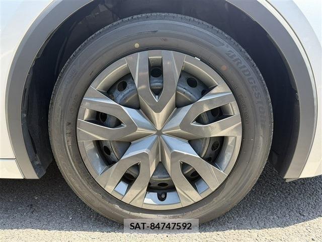 Toyota PRIUS 2023-03 6911227-13