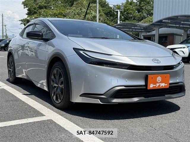 Toyota PRIUS 2023-03 6911227-20