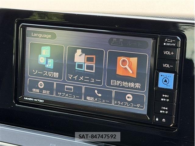 Toyota PRIUS 2023-03 6911227-4