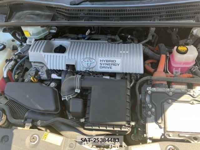 Toyota PRIUS 2011-06 6911476-25