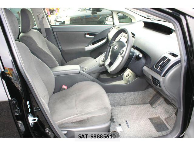 Toyota PRIUS 2011-03 6911325-14