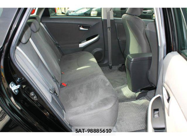 Toyota PRIUS 2011-03 6911325-16