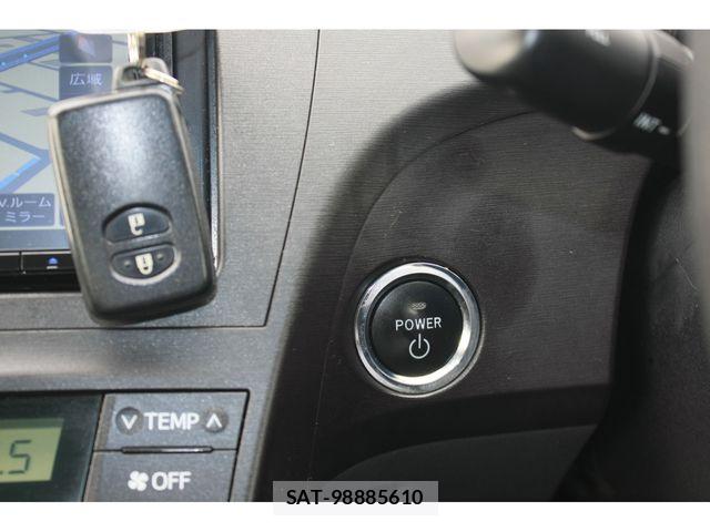 Toyota PRIUS 2011-03 6911325-21