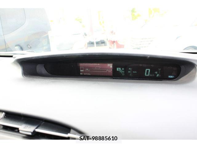 Toyota PRIUS 2011-03 6911325-24