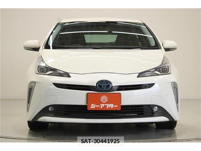 Toyota PRIUS 2019-03 6911281-7