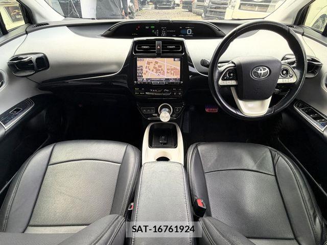 Toyota PRIUS 2016-05 6911289-1