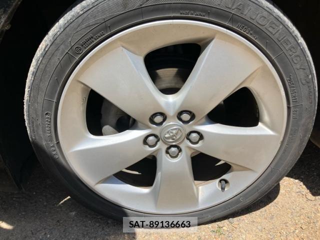 Toyota PRIUS 2011-10 6911406-4