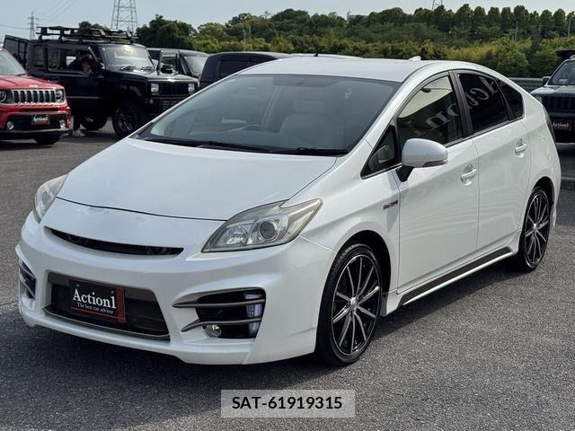 Toyota PRIUS 2013-05 6911334-0