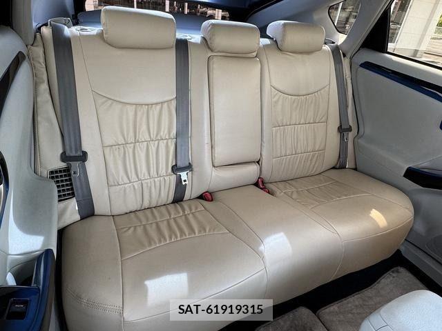 Toyota PRIUS 2013-05 6911334-9