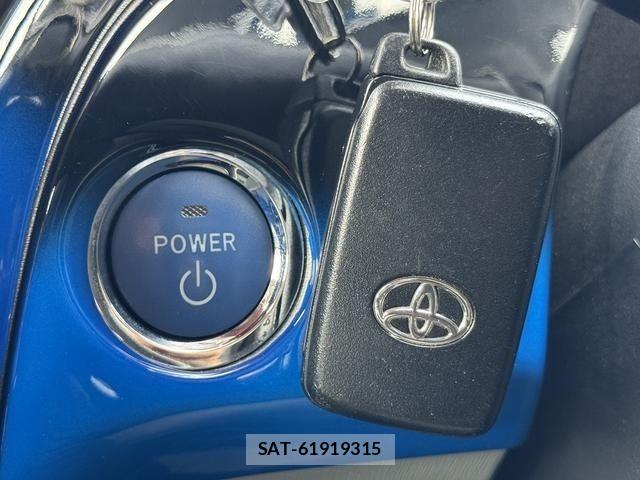 Toyota PRIUS 2013-05 6911334-16