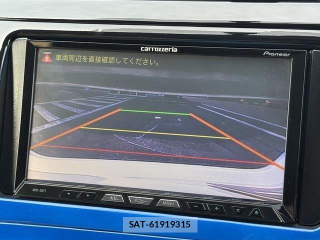 Toyota PRIUS 2013-05 6911334-21