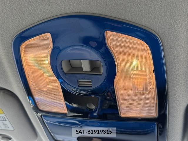 Toyota PRIUS 2013-05 6911334-29