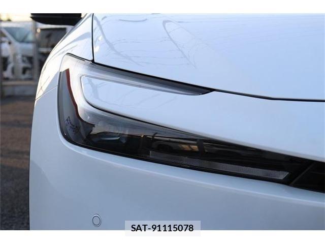 Toyota PRIUS 2023-03 6911220-11