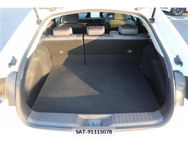 Toyota PRIUS 2023-03 6911220-18