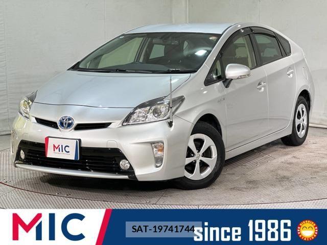 Toyota PRIUS 2012-08 6911306-0