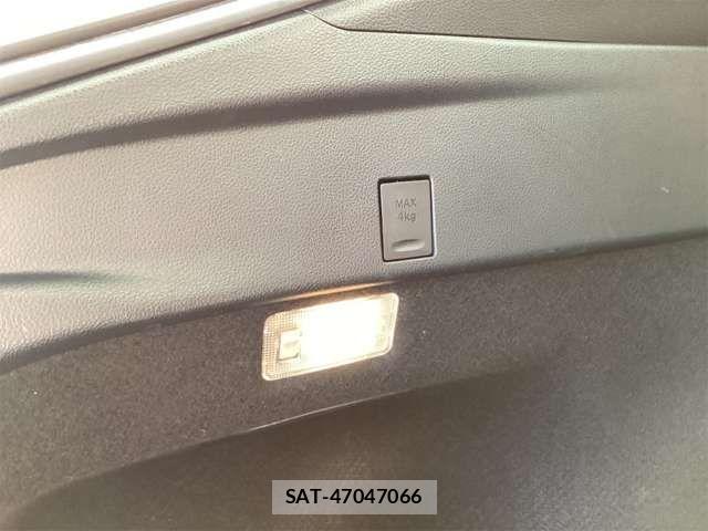 Toyota PRIUS 2016-12 6911263-15