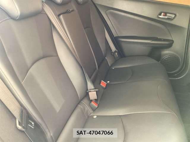 Toyota PRIUS 2016-12 6911263-16