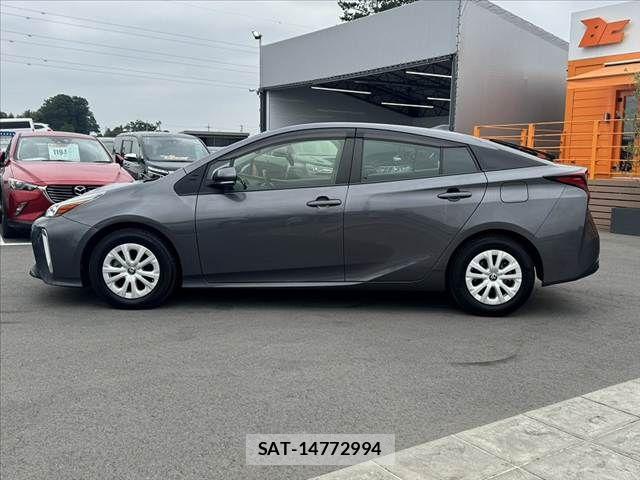 Toyota PRIUS 2022-02 6903617-10