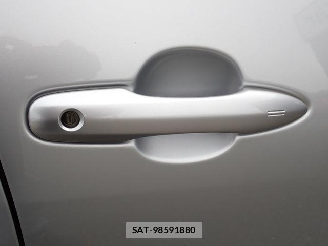 Toyota PRIUS 2019-02 6911288-22