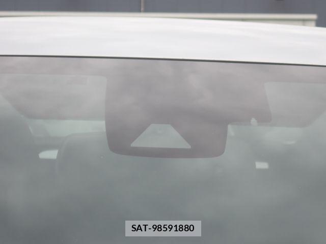 Toyota PRIUS 2019-02 6911288-24