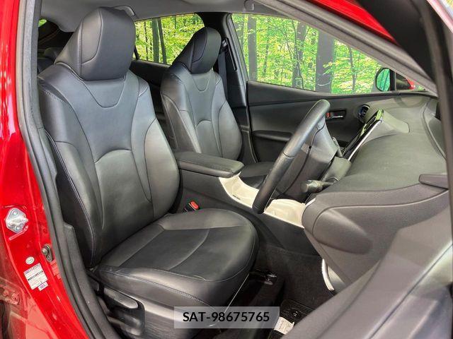 Toyota PRIUS 2016-05 6911280-8