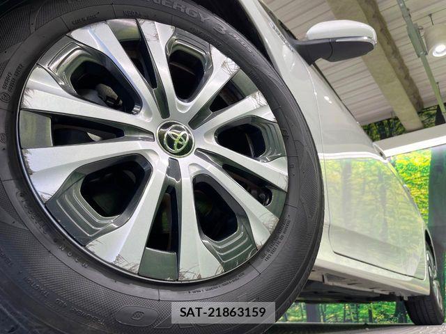 Toyota PRIUS 2019-10 6911236-12