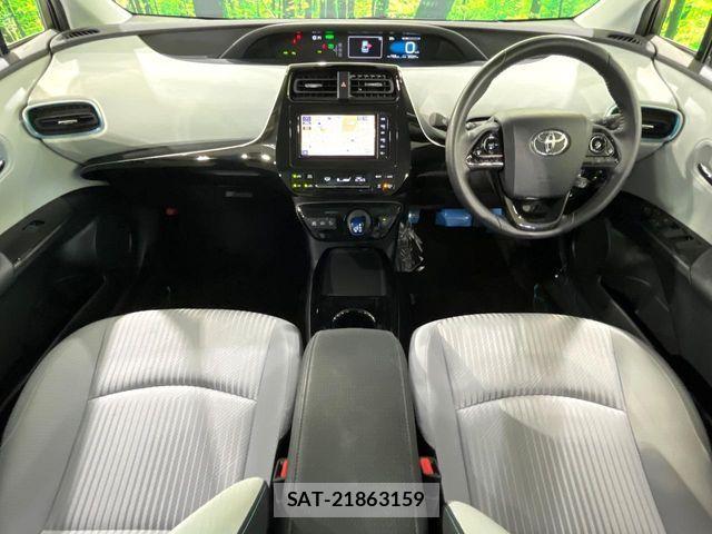 Toyota PRIUS 2019-10 6911236-4