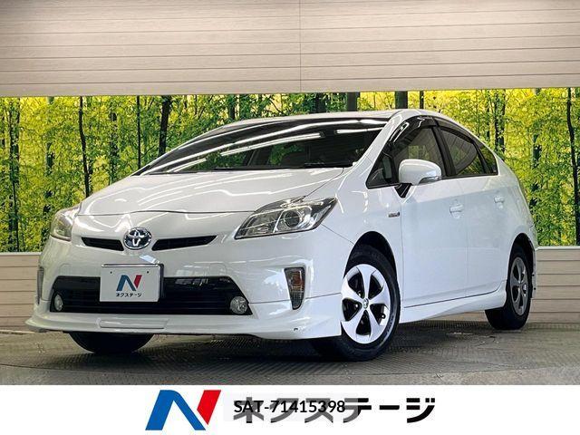 Toyota PRIUS 2012-02 6911324-0